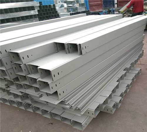 梯式电缆桥架厂家概览与选择指南